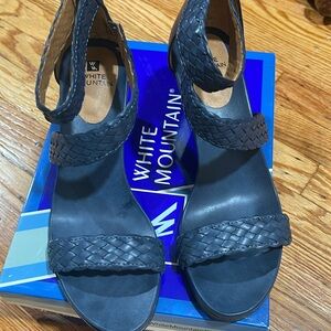 White Mountain Blue Strap Sandal